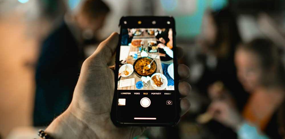 Nautical experiences and Valencian gastronomy with Wavepol